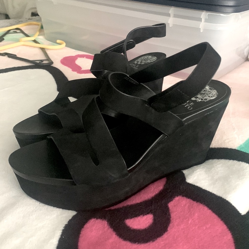 Vince Camuto Black Wedges